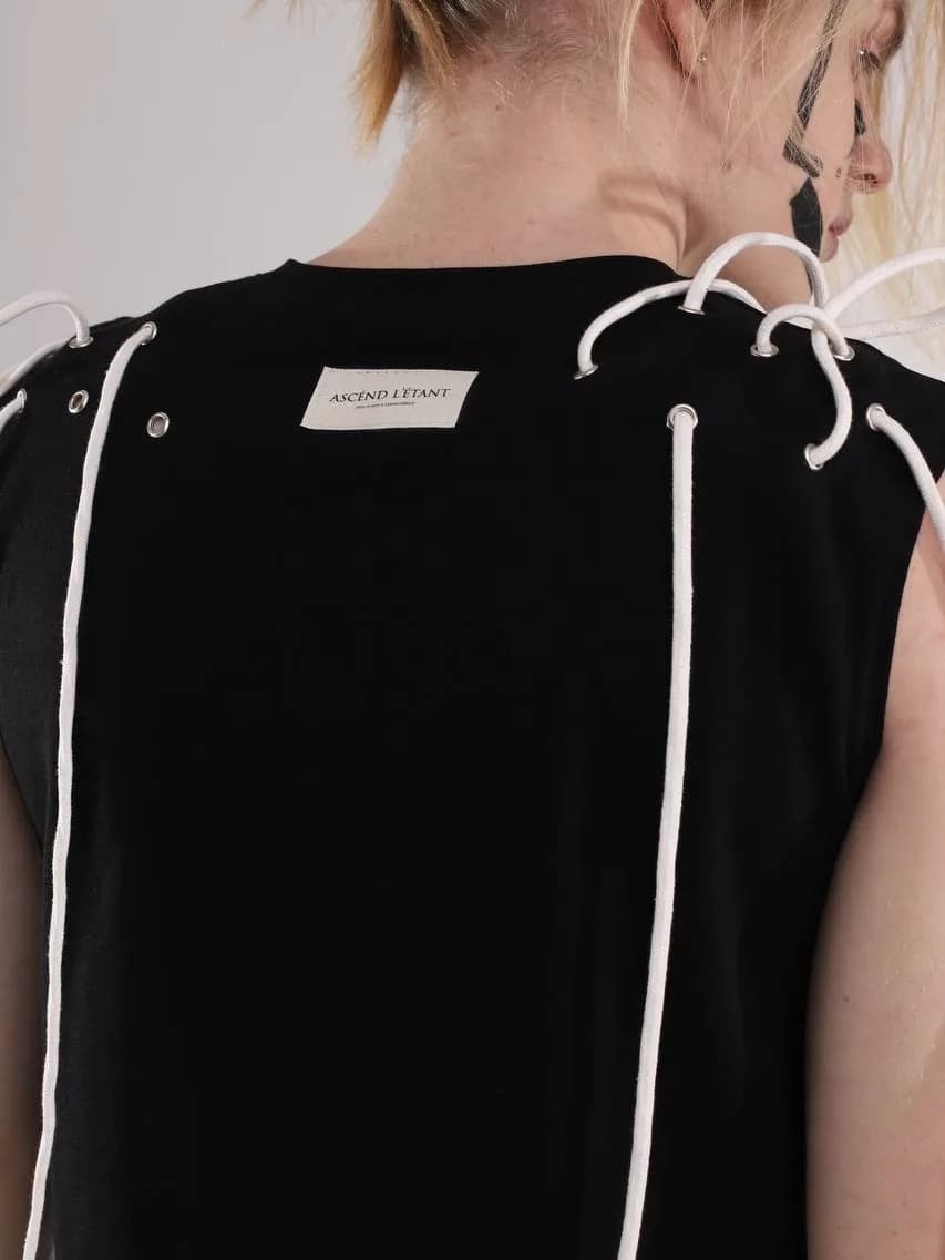 Éerie shirt 3