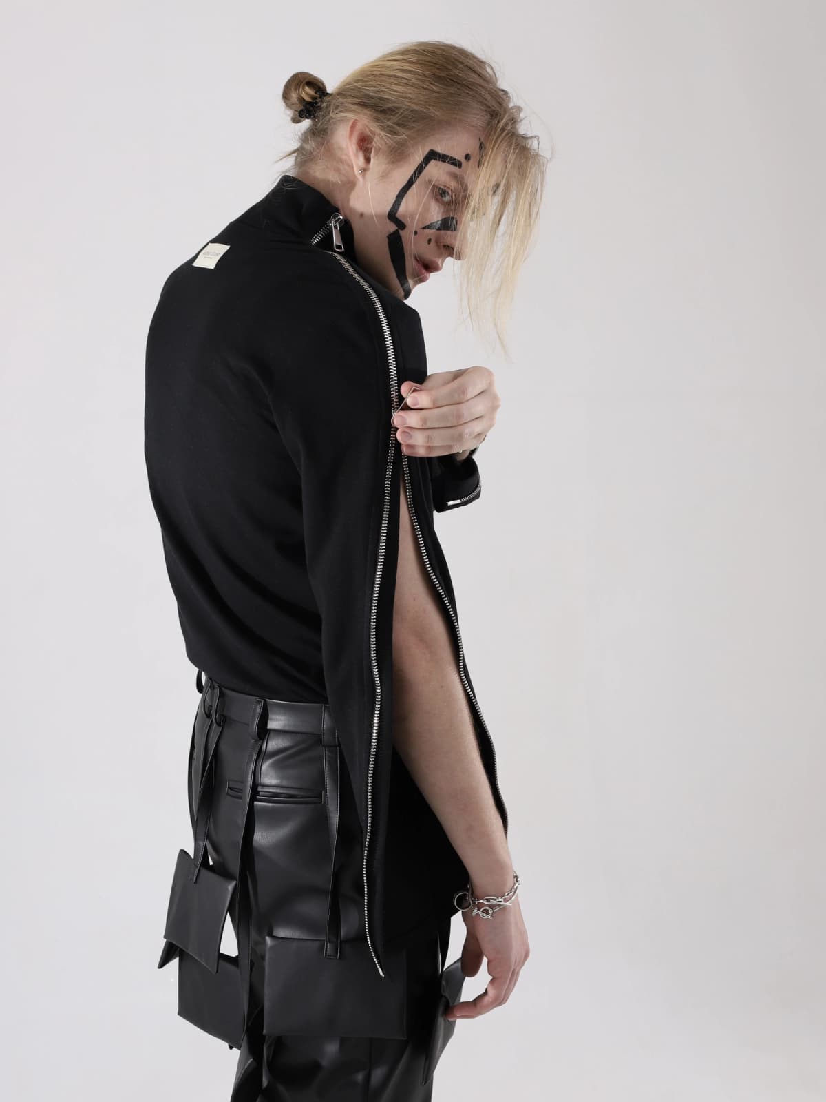 Hyde Turtleneck 2