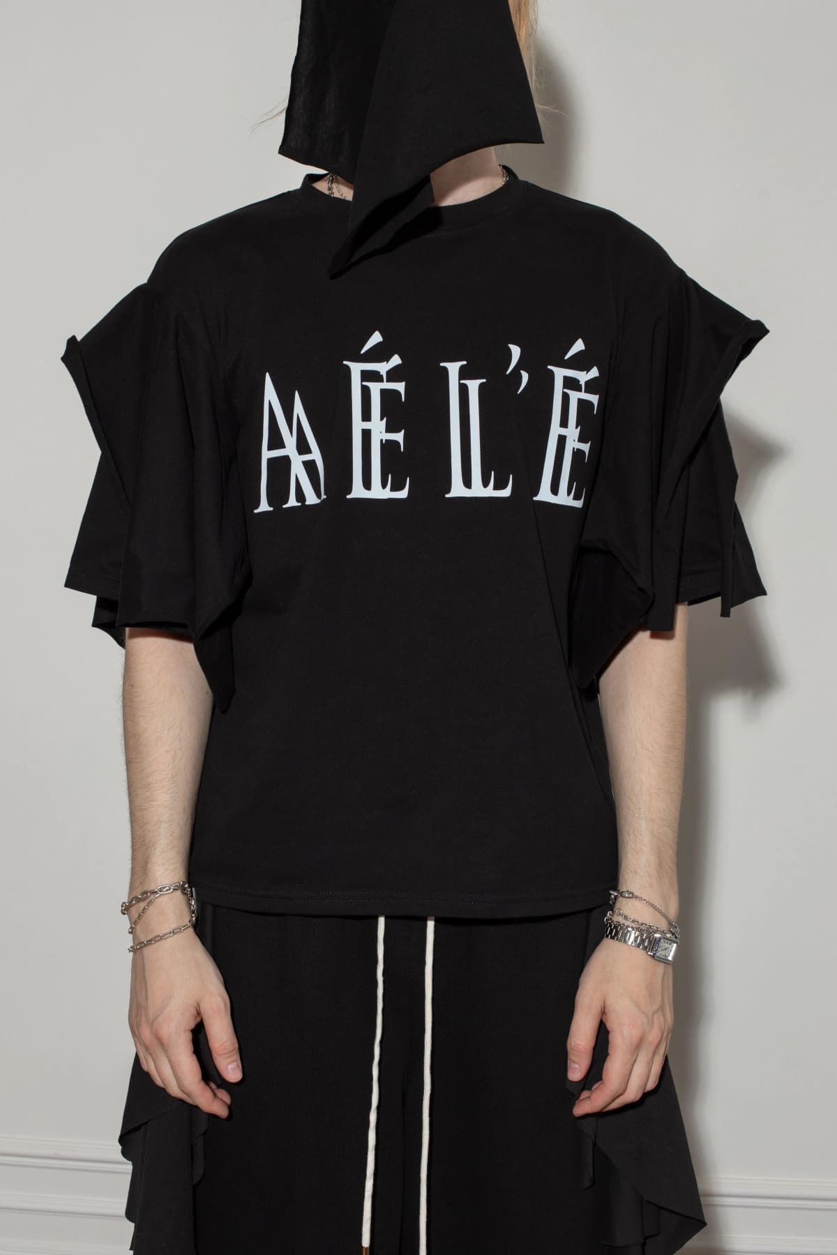 AÉL'É T-shirt 1