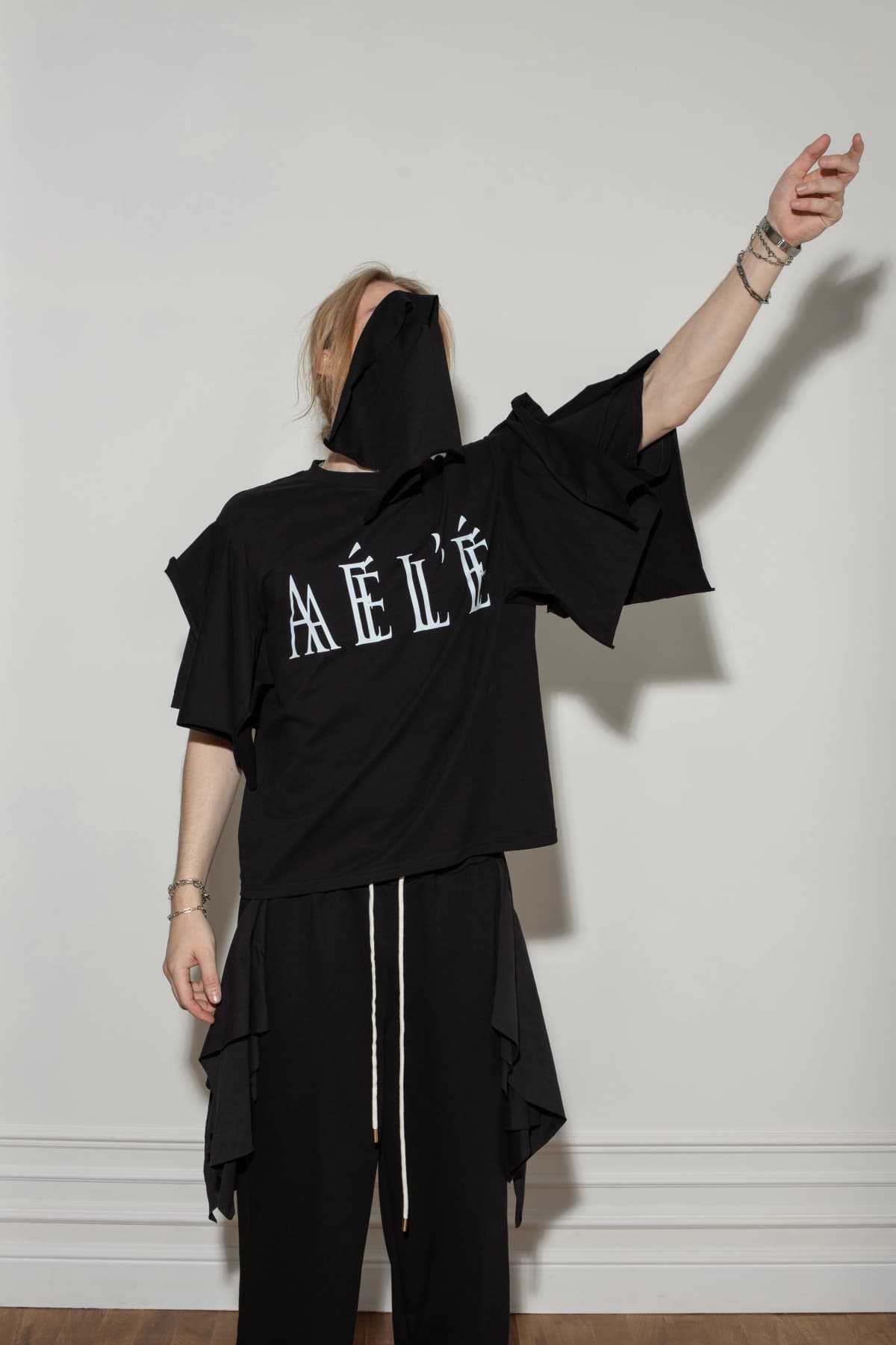 AÉL'É T-shirt 2
